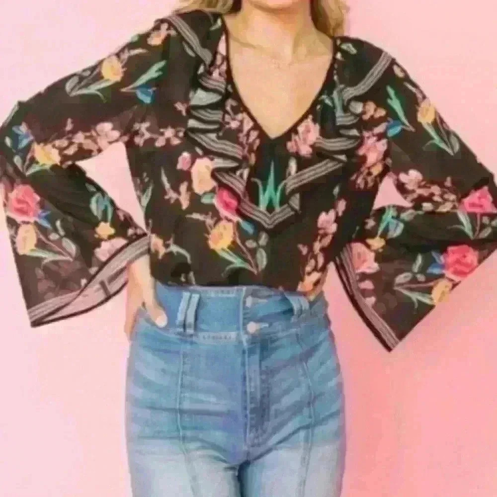 Flying Tomato ruffle shirt